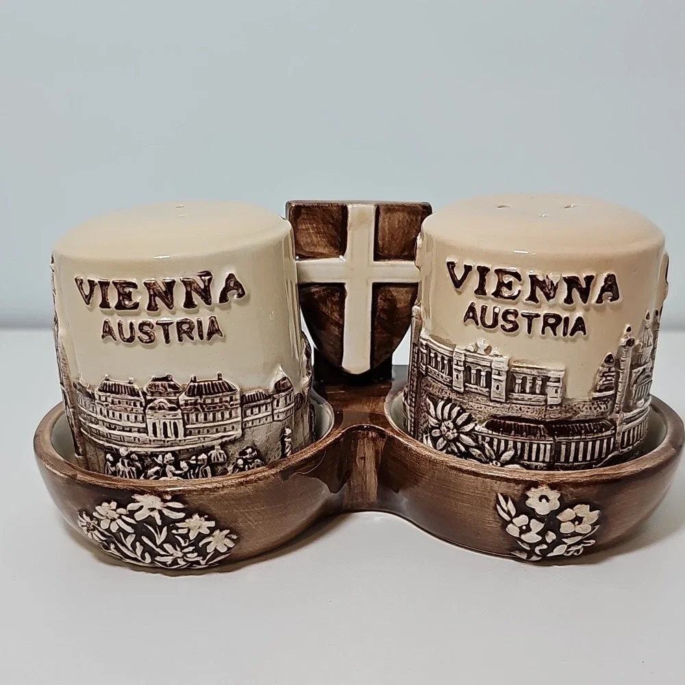 Risch Lau Vienna Austria Cityscape Salt Pepper Shakers Ceramic Holder
